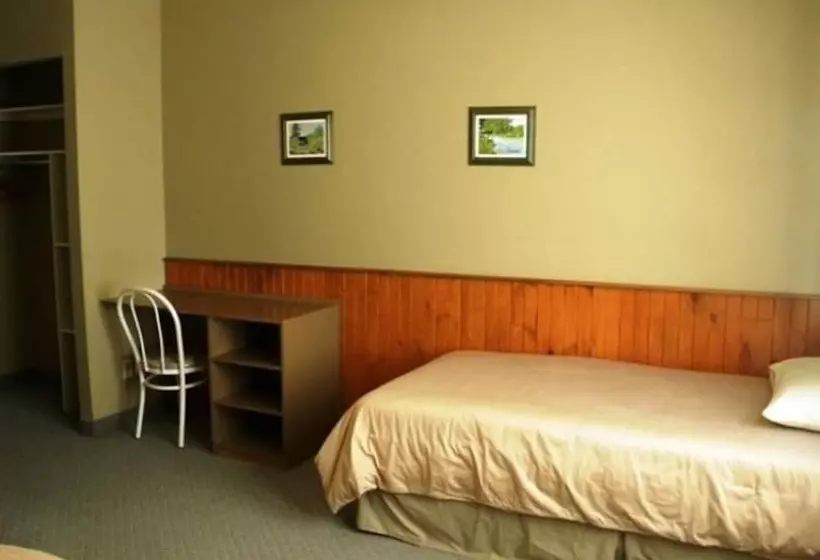 בית מלון כפרי Club Odanak