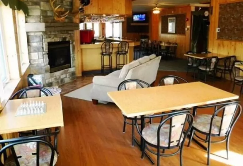 בית מלון כפרי Club Odanak