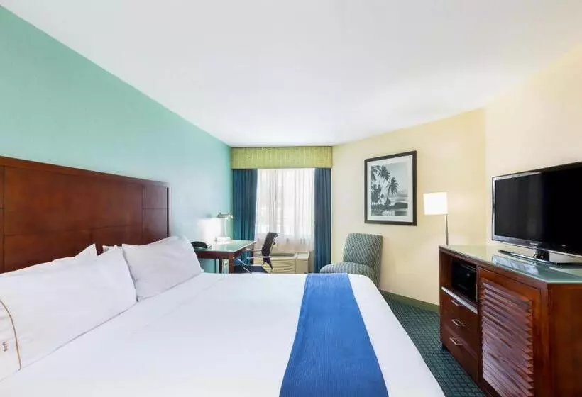 هتل Greentree Inn San Diego Mission Bay