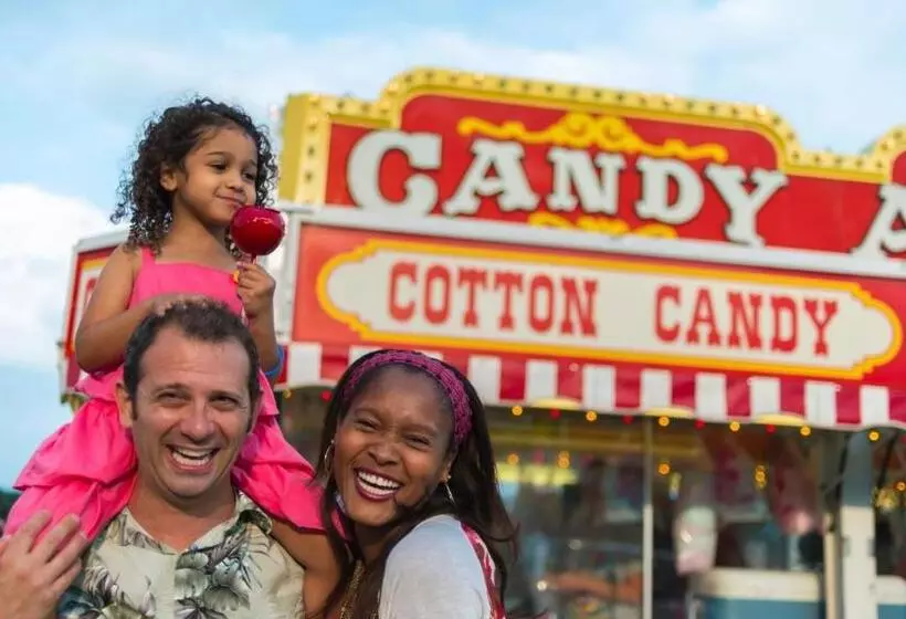 هتل Greentree Inn San Diego Mission Bay