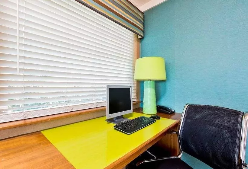 هتل Greentree Inn San Diego Mission Bay