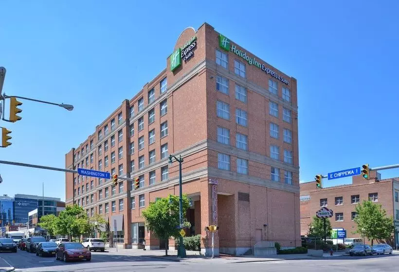 酒店 Holiday Inn Express & Suites Buffalo Downtown, An Ihg