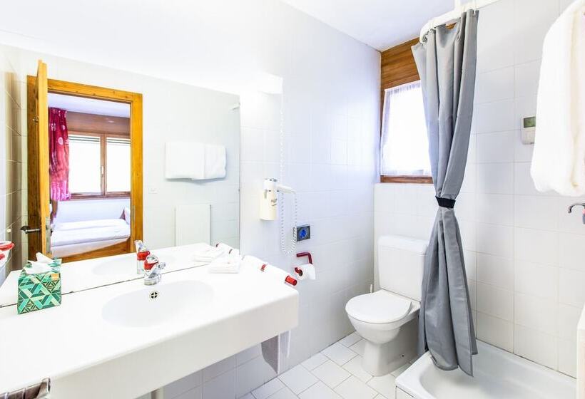 هتل Hôtel Magrappé