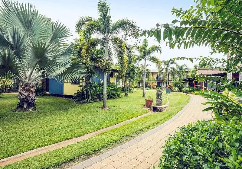 בית מלון כפרי Mercure Darwin Airport Resort