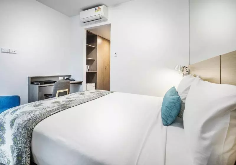 בית מלון כפרי Mercure Darwin Airport Resort