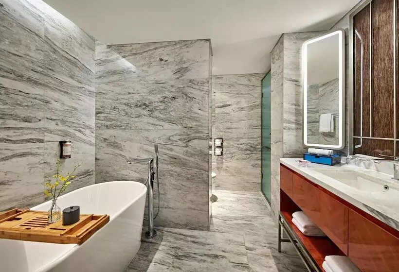 Mövenpick Hotel Hanoi Centre