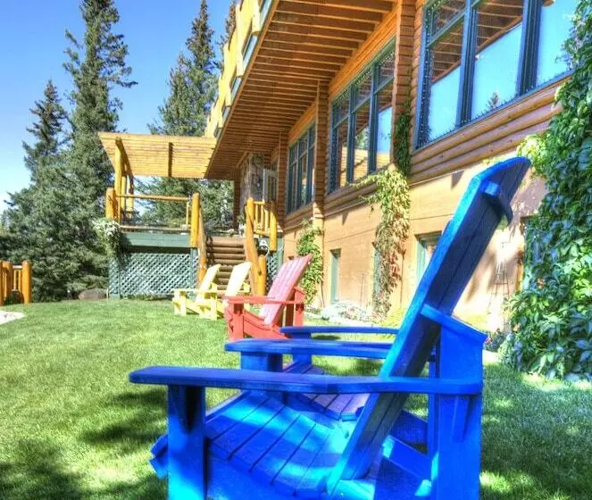 فندق Overlander Mountain Lodge