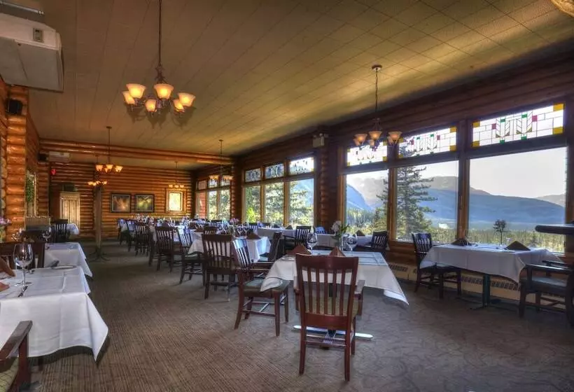 فندق Overlander Mountain Lodge