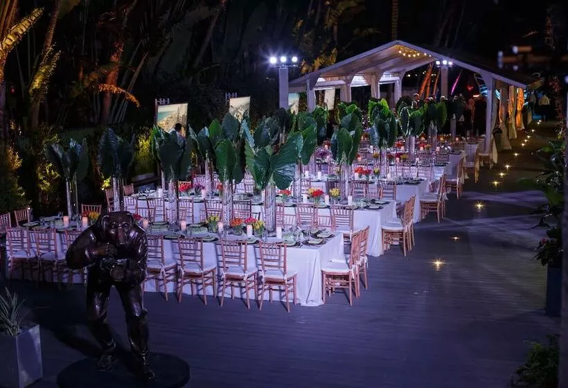 The Sagamore Hotel South Beach