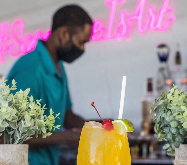 The Sagamore Hotel South Beach