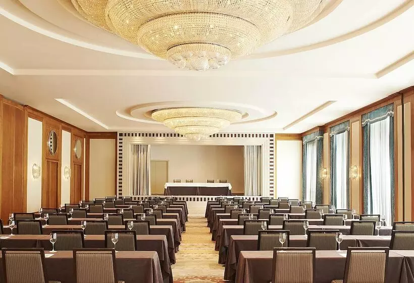 فندق The Westin Valencia