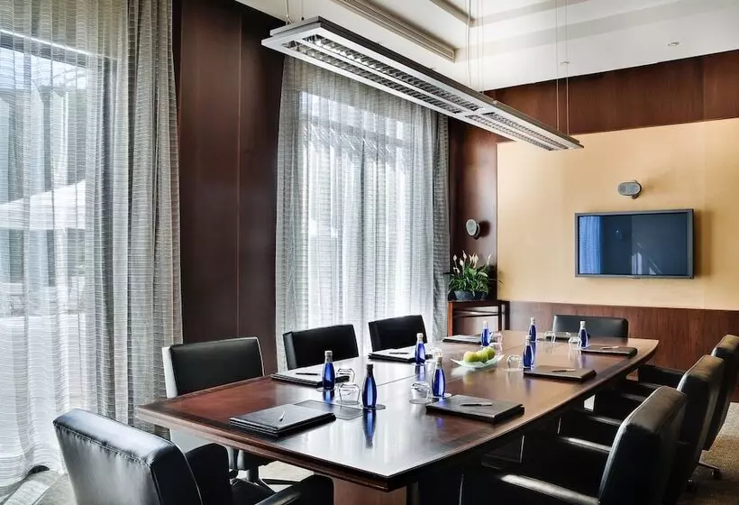 فندق The Westin Valencia