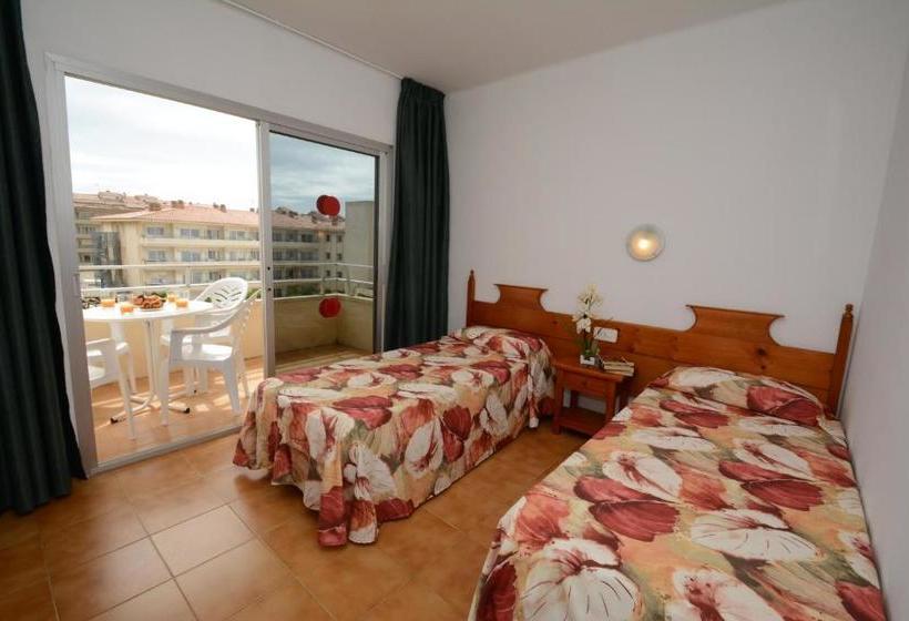 Apartamentos Familiares Sa Gavina Medes
