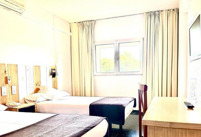 مسافرخانه Arriadh