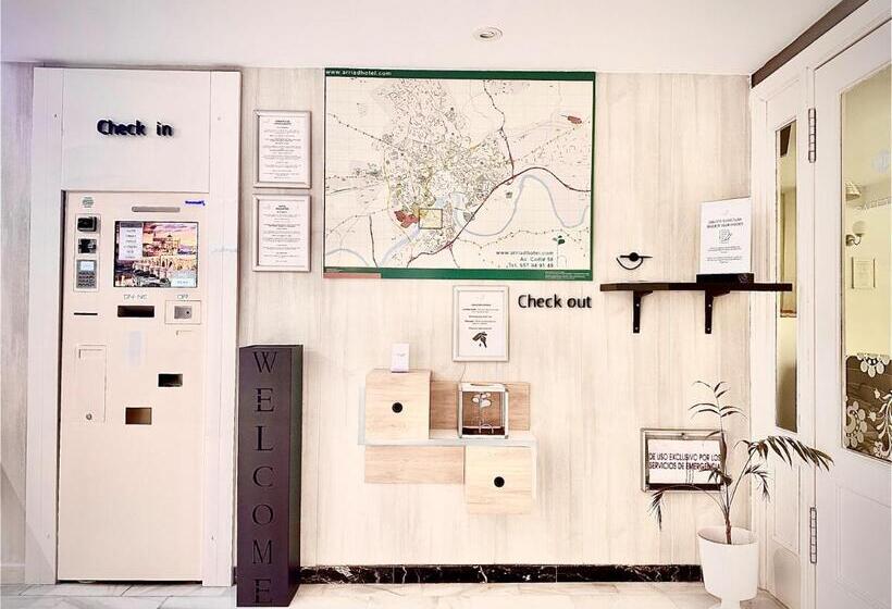 مسافرخانه Arriadh