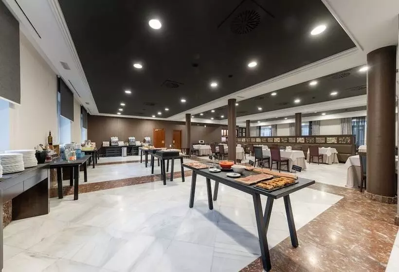 ホテル Castilla Termal Solares