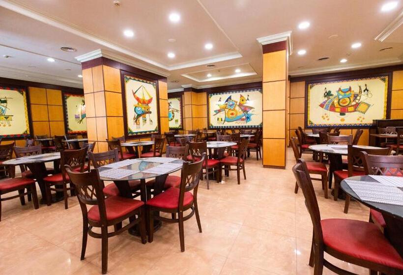 هتل Grand Pyramids