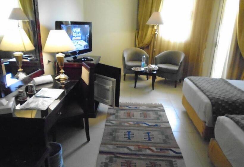 هتل Grand Pyramids