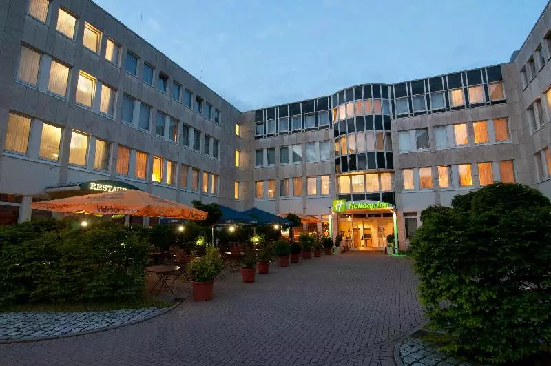 Отель Holiday Inn Frankfurt Airport   Neu Isenburg, An Ihg