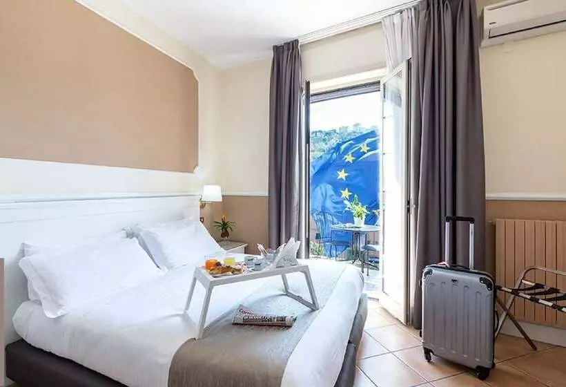 בית מלון כפרי Leopardi