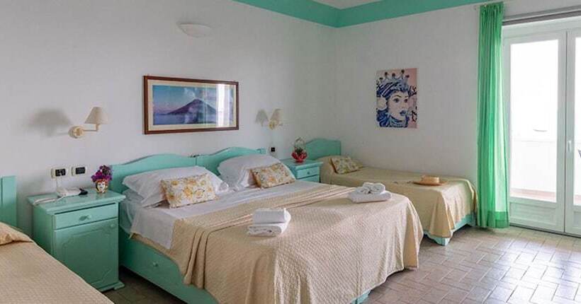 Otel Ossidiana Stromboli Center