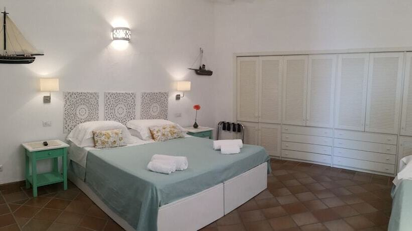 Otel Ossidiana Stromboli Center