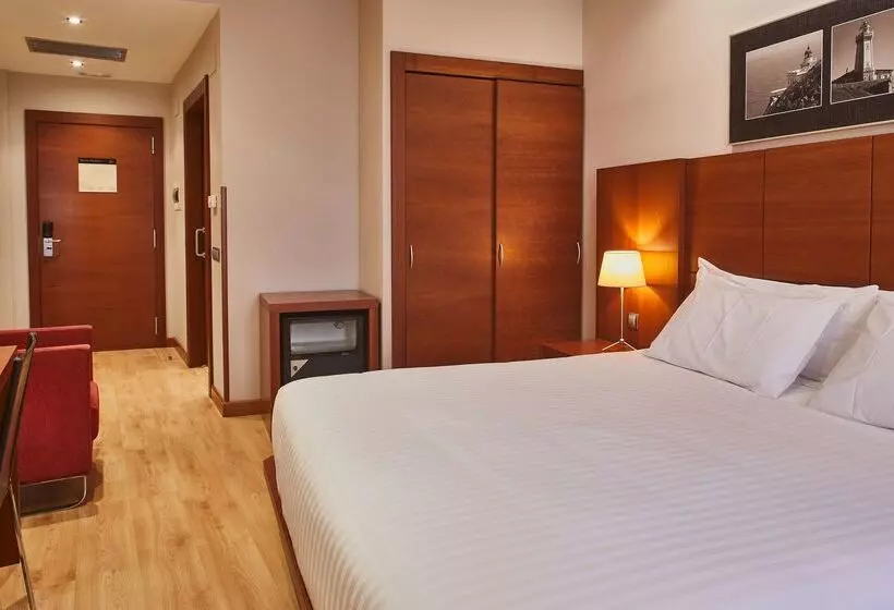 هتل Silken Ciudad Gijon