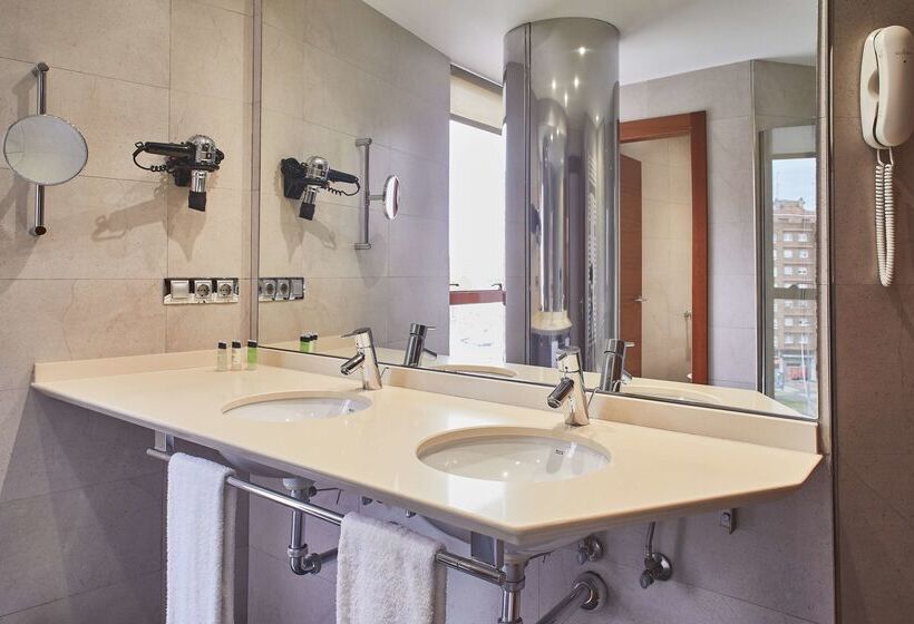 Hotel Silken Ciudad Gijon