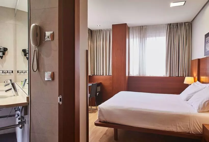 هتل Silken Ciudad Gijon