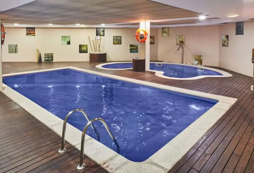 هتل Silken Ciudad Gijon