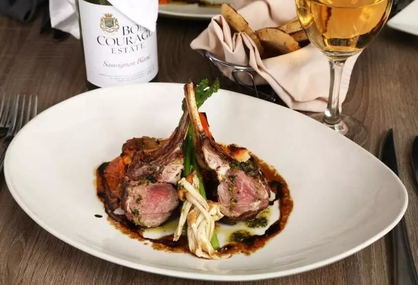 Hotelli Sir Sam S Inn & Waterspa   Adults Only