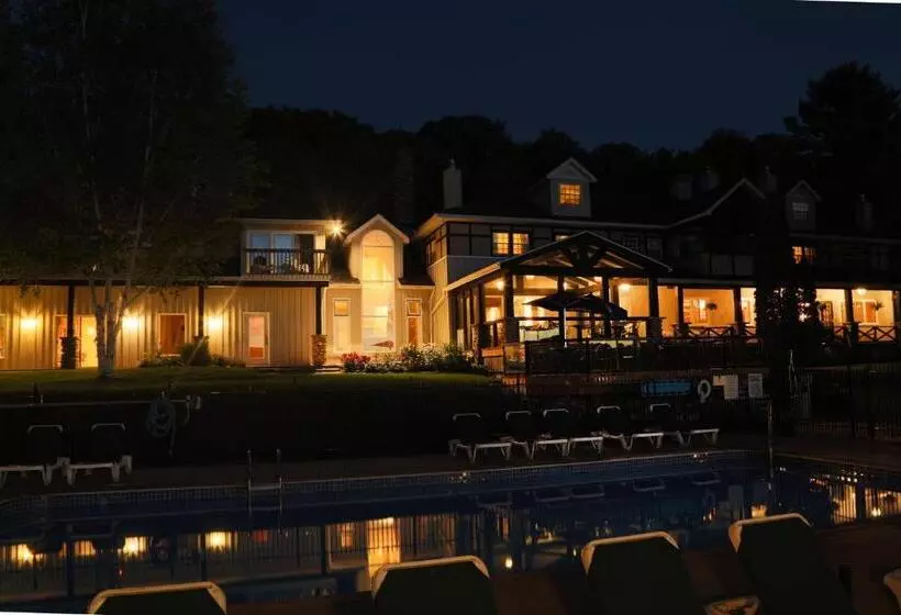 Hotelli Sir Sam S Inn & Waterspa   Adults Only