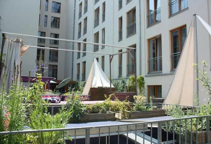 هتل St Christopher S Inn Berlin Mitte