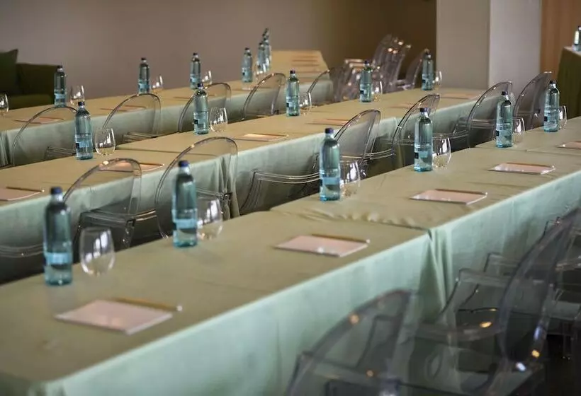 فندق Empordà Golf Resort