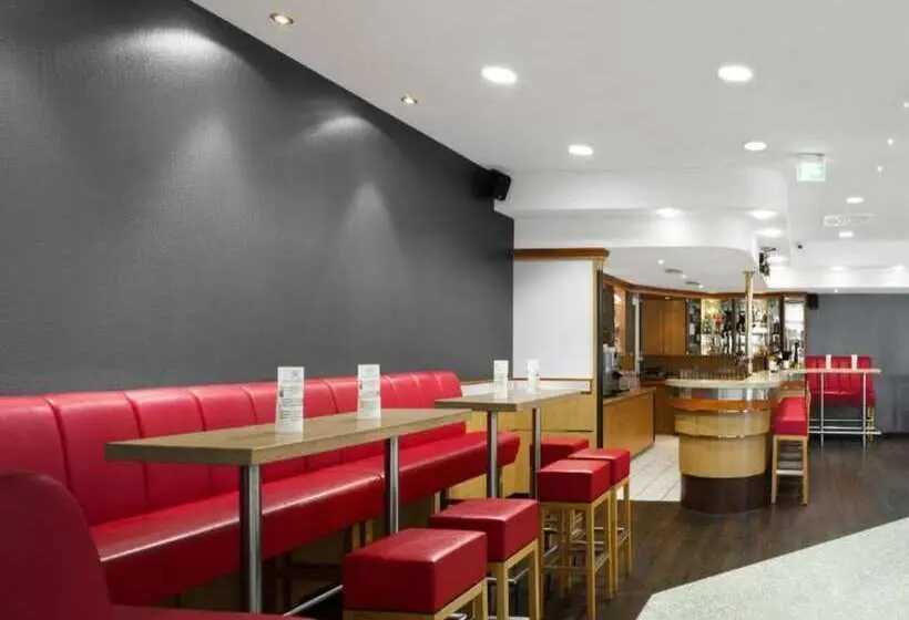 Sunday Hotel Frankfurt Airport - Neu-Isenburg