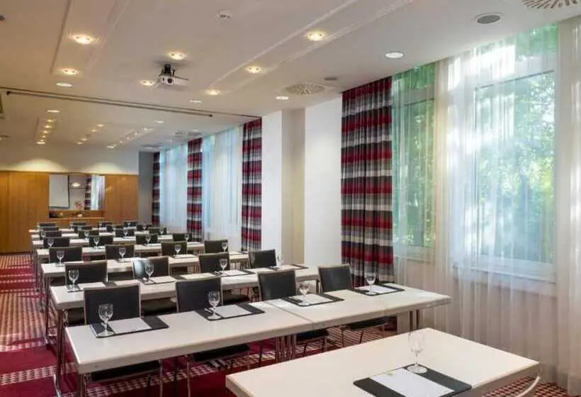 Sunday Hotel Frankfurt Airport - Neu-Isenburg