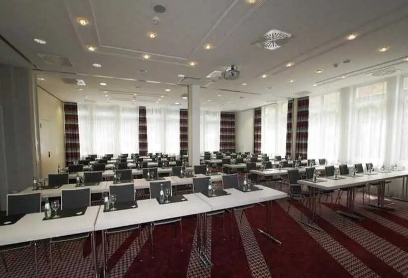 Sunday Hotel Frankfurt Airport - Neu-Isenburg