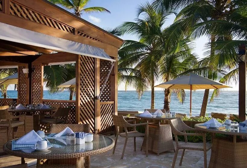 VIK hotel Cayena Beach