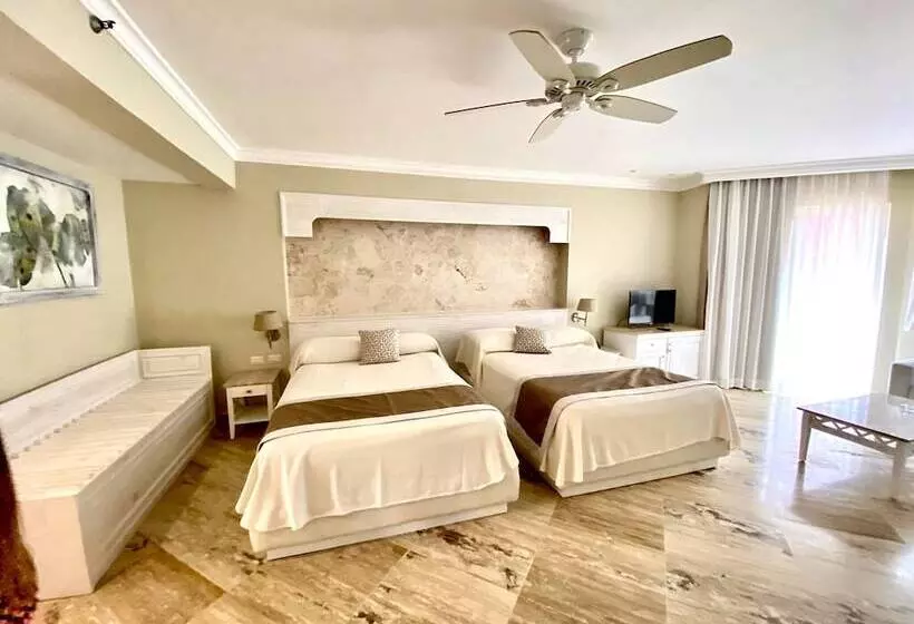 VIK hotel Cayena Beach