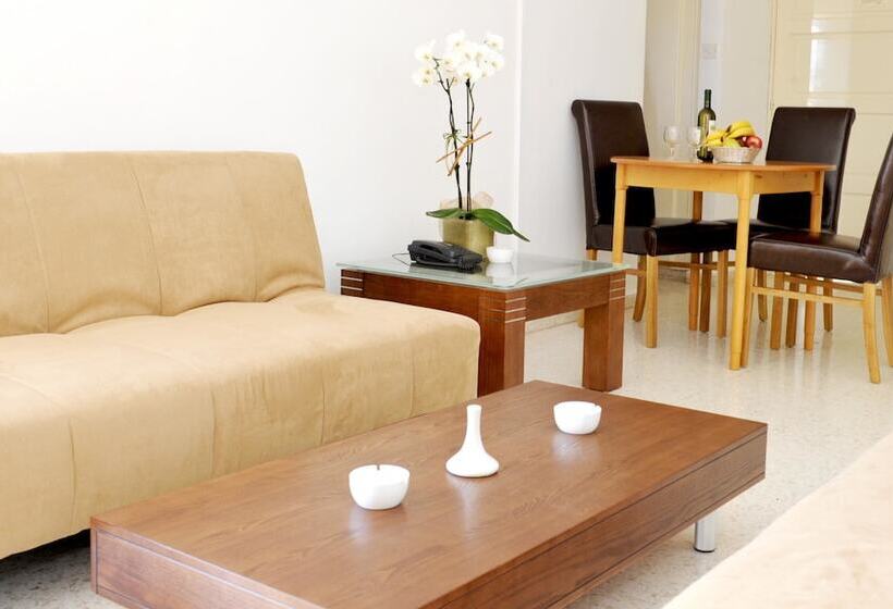 Alkionest Hotel Apartments