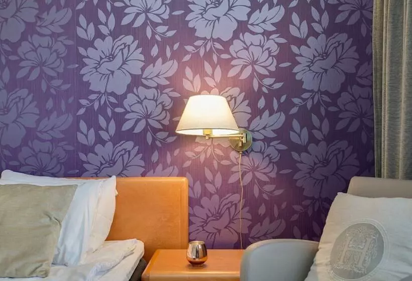 Отель Best Western Capital