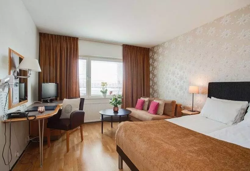 Отель Best Western Capital