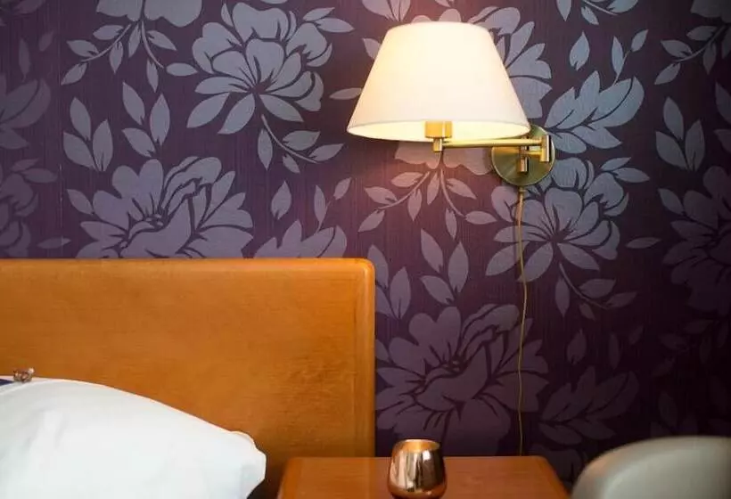 Отель Best Western Capital