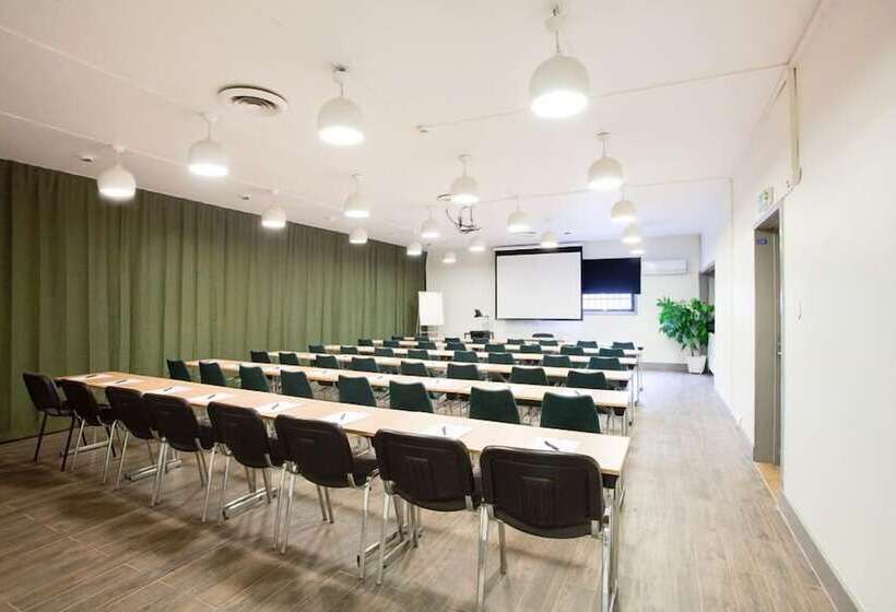 酒店 Best Western Capital