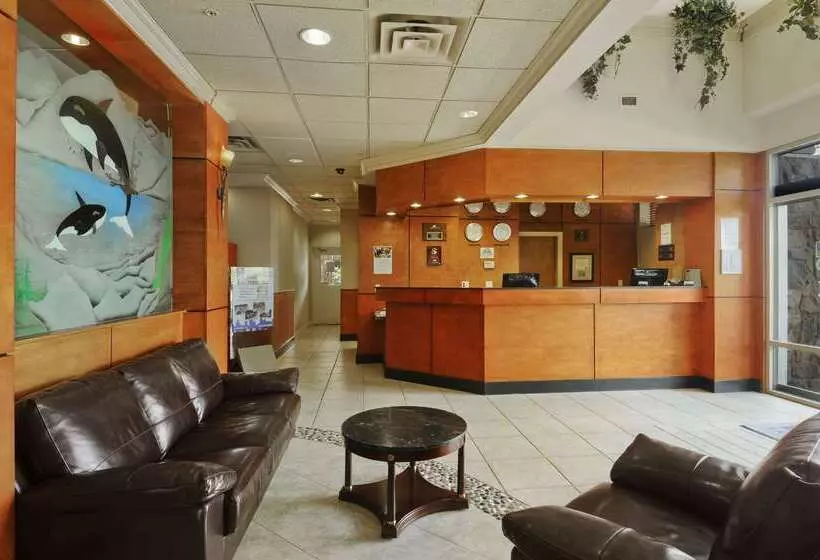 Hotel Days Inn By Wyndham Vancouver Airport