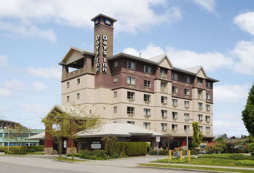 Hotel Days Inn By Wyndham Vancouver Airport