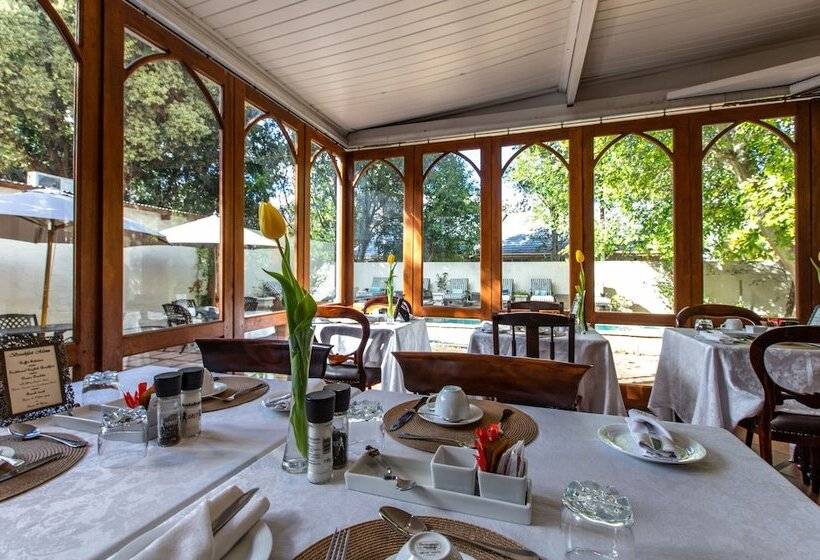 Отель Evergreen Manor And Spa