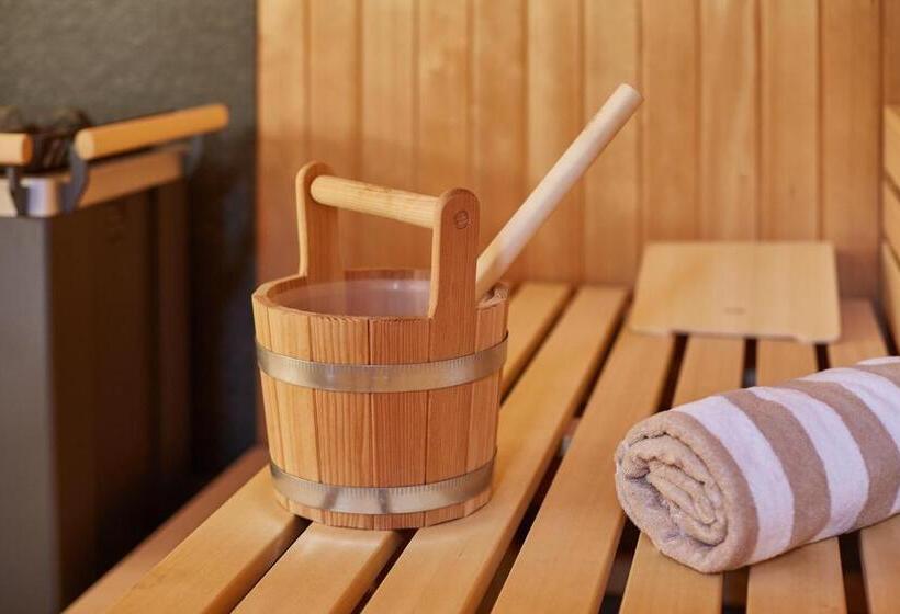 Отель Ferien Residenz Bergfried