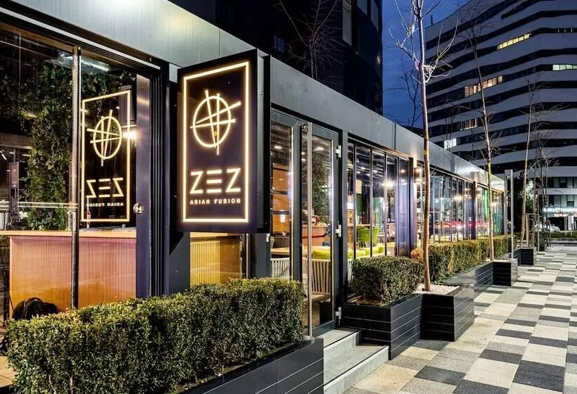 هتل Holiday Inn Bucharest Times, An Ihg