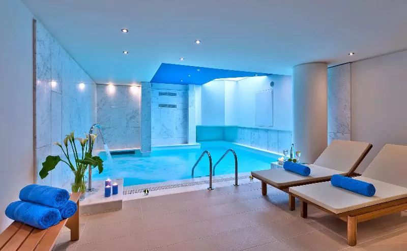 Отель Kriti Beach